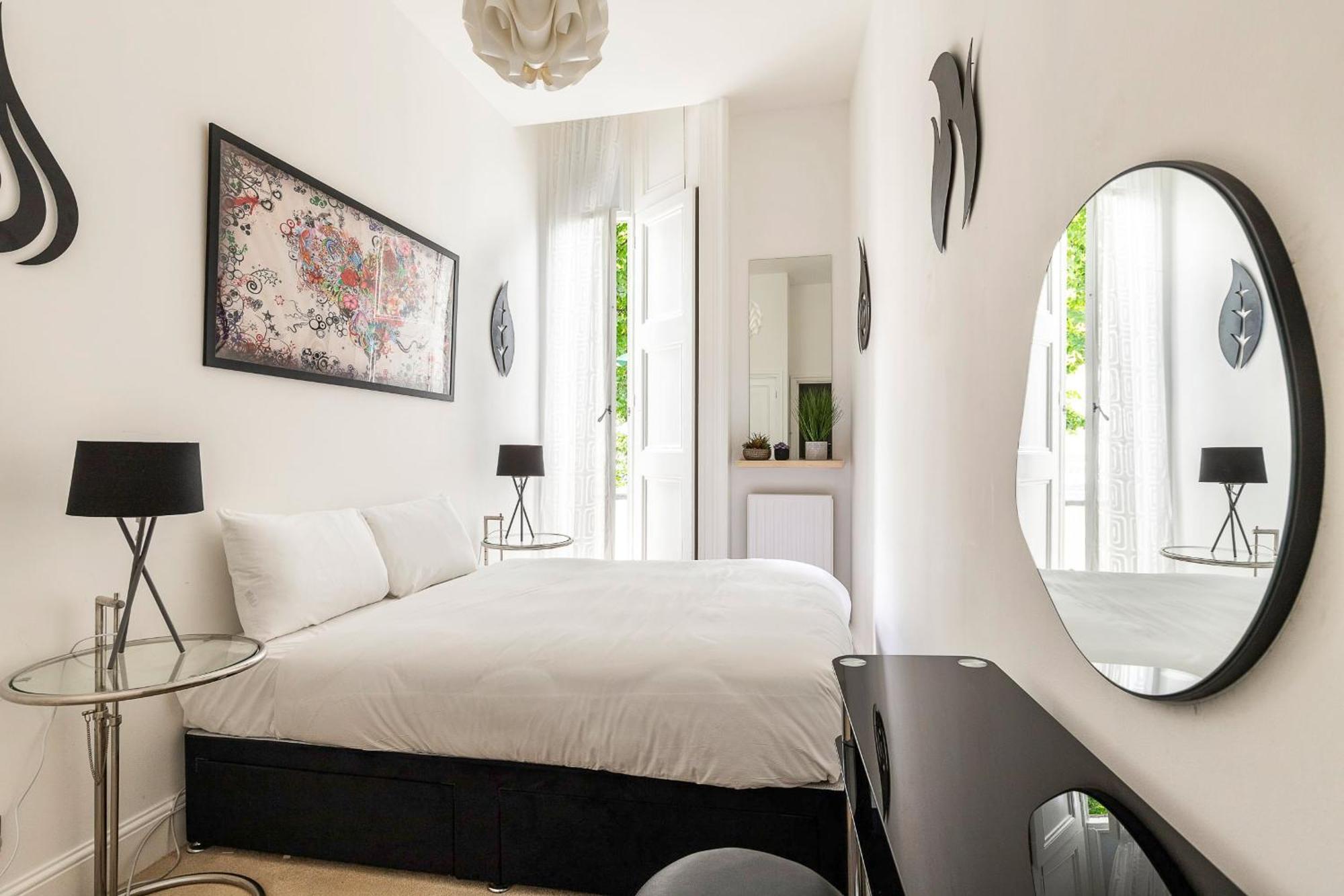 Classic Victorian Flat With Terrace London Eksteriør bilde