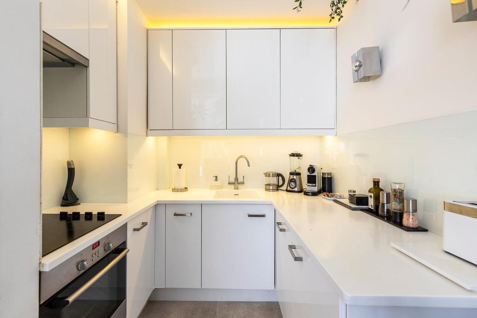 Classic Victorian Flat With Terrace London Eksteriør bilde